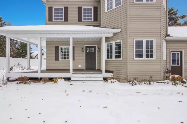 Traverse City, MI 49685,5432 Ravenhurst Drive