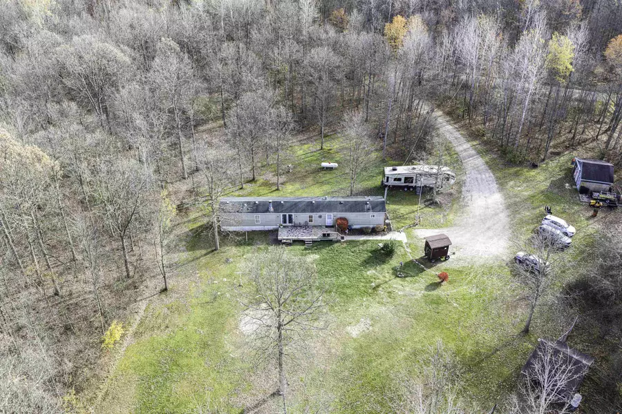 10593 E Remus Road, Mount Pleasant, MI 48858