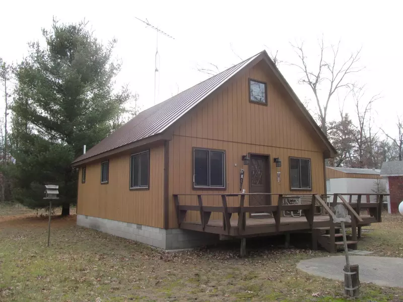 1191 W 10 1/2 Mile Road, Irons, MI 49644
