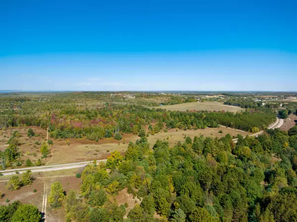 Williamsburg, MI 49690,00 Bunker Hill Road