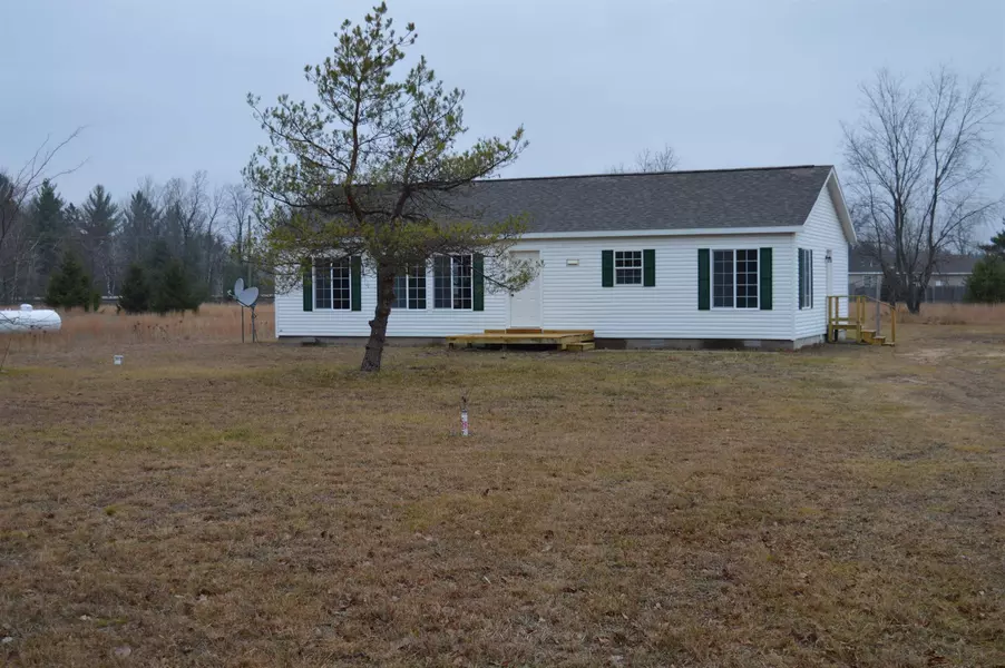 3476 SW Tree Lane, South Boardman, MI 49680