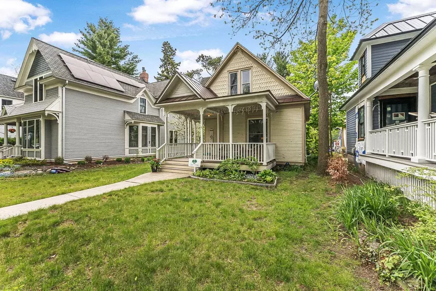 521 Fifth Street, Traverse City, MI 49684