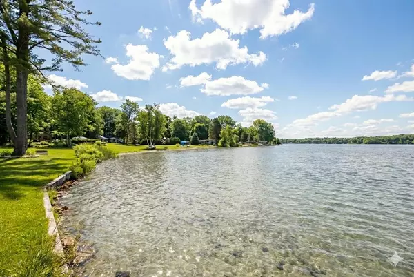 Grawn, MI 49637,3763 East Shore Drive