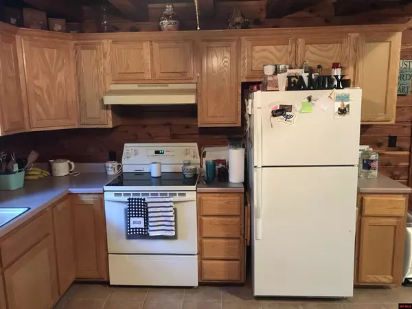 Yellville, AR 72687,635 MC 6037