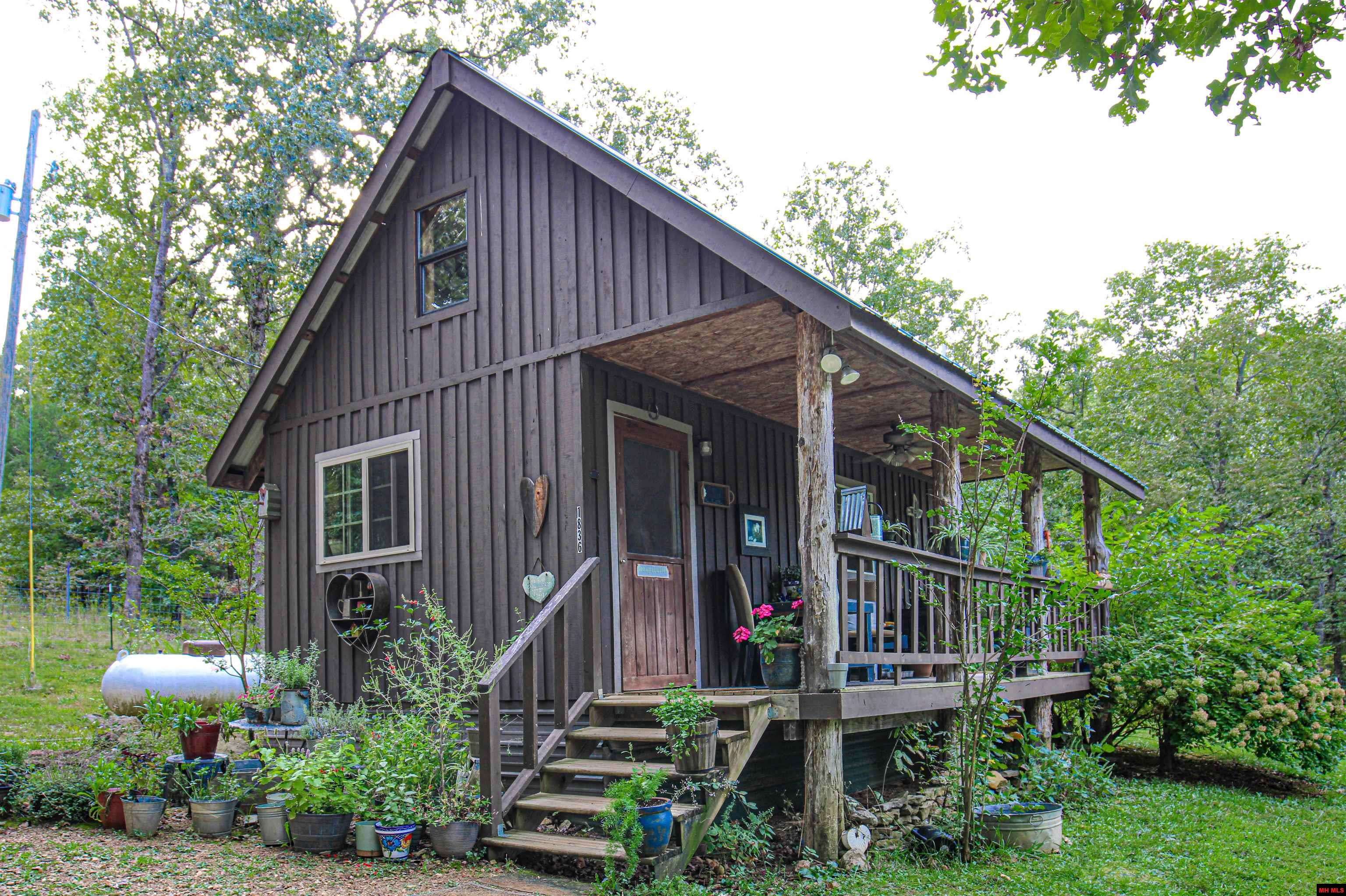 St Joe, AR 72675,1836 E HWY 374