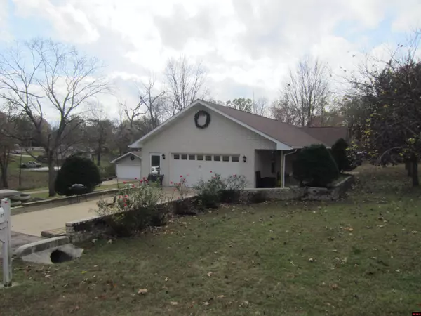 Gassville, AR 72635,300 CREST LOOP
