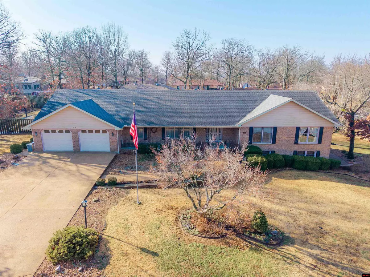 Mountain Home, AR 72653,314 LEATHERWOOD CIRCLE