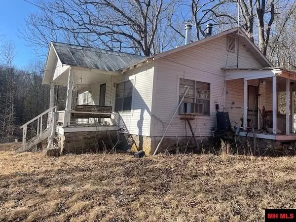 1669 MC 5028, St Joe, AR 72675-0000
