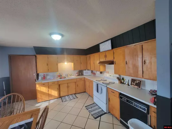 West Plains, MO 65775,12409 STATE ROUTE E