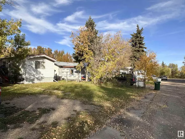 Pickardville, AB T0G 1W0,4708 51 AV