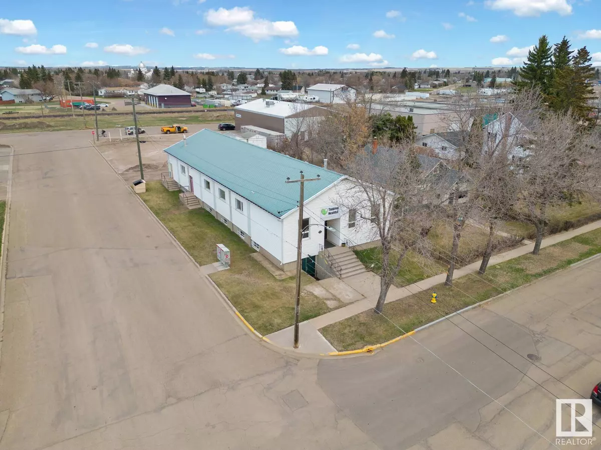 Vegreville, AB T0B 1M4,5146 51 AV