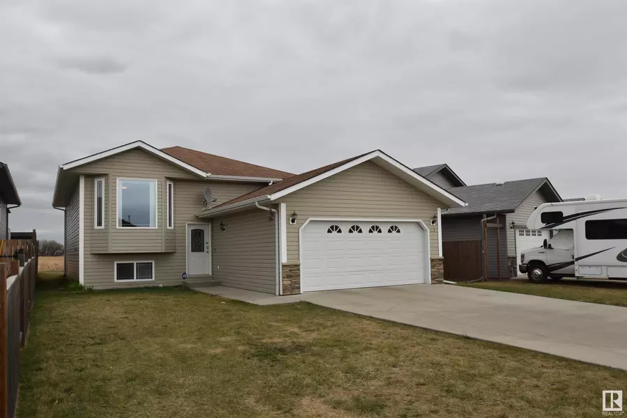 5526 55 AV, St. Paul Town, AB T0A 3A1