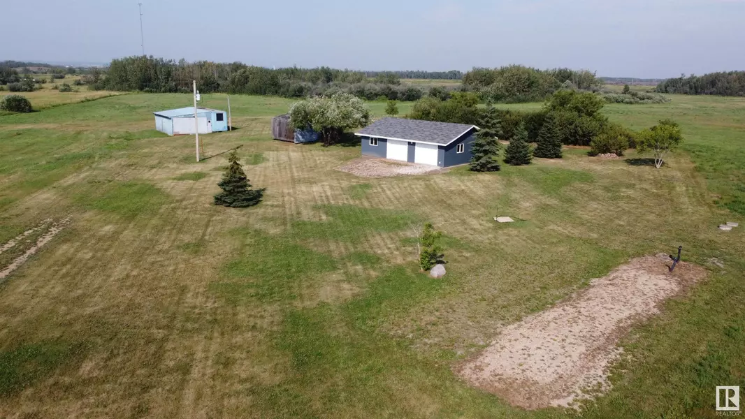 544066 A Range Road 184, Rural Lamont County, AB T0B 0W0