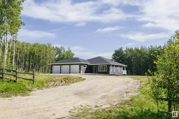 Rural Lac Ste. Anne County, AB T0E 0A0,54325 RGE RD 31