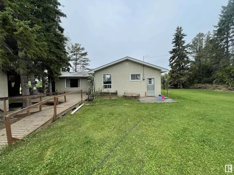 20 RAILWAY AV, Duffield, AB T0E 0N0