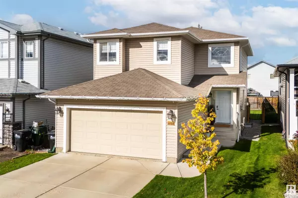 Sherwood Park, AB T8A 4T2,1268 FOXWOOD CR