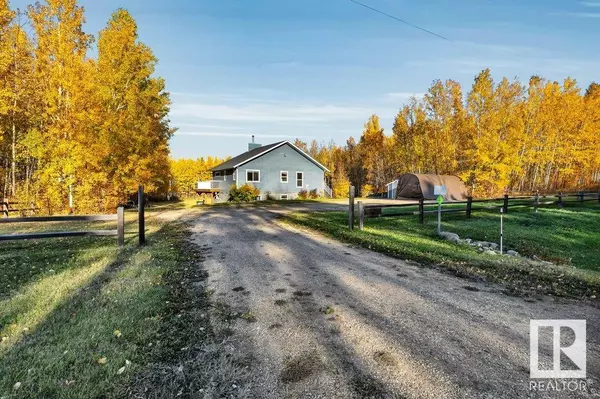 Rural Wetaskiwin County, AB T0C 2V0,228 462054 RGE RD 11