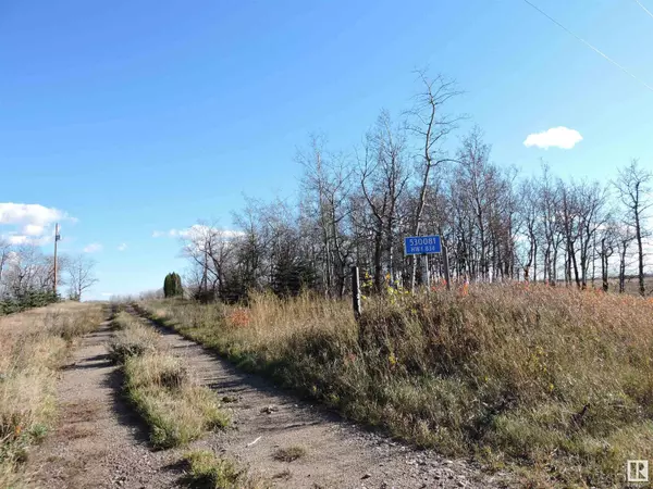 Rural Lamont County, AB T0B 4R0,530081 Hwy 834