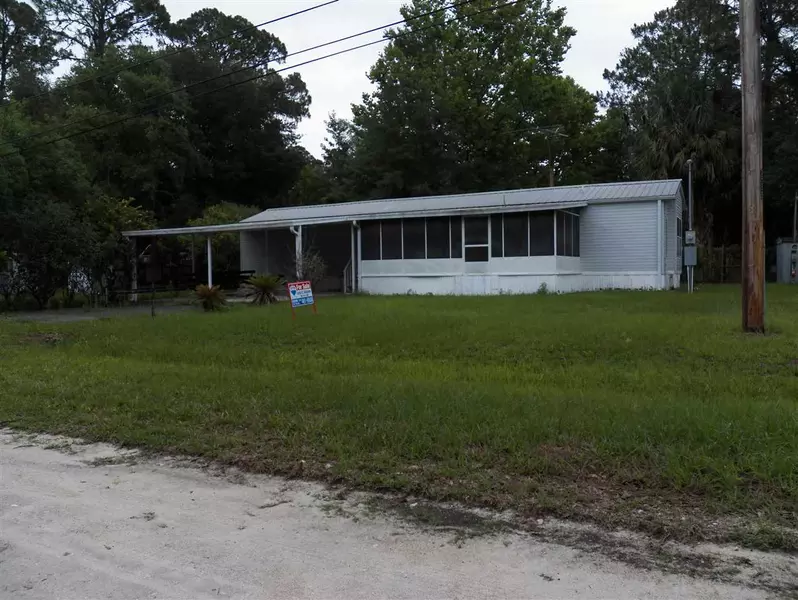 136&138 PALM DR, Georgetown, FL 32112