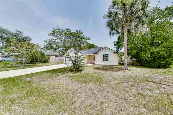 201 Warbler Rd, St Augustine, FL 32086