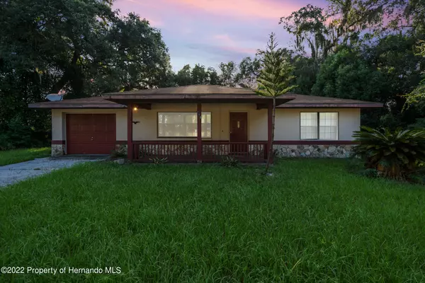 115 Hopkins, Bushnell, FL 33513