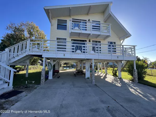 Hernando Beach, FL 34607,3294 Gardenia