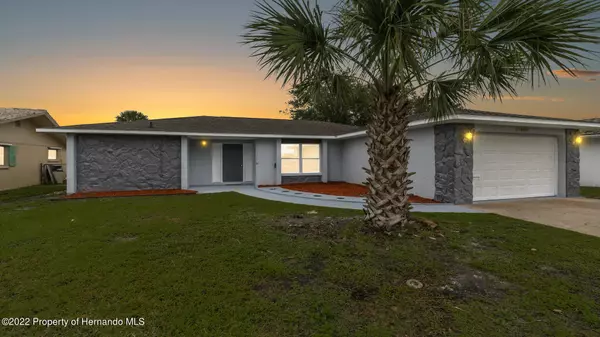 New Port Richey, FL 34653,4007 Topsail