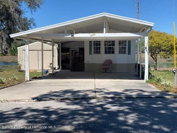 9285 Grizzly Bear, Weeki Wachee, FL 34613