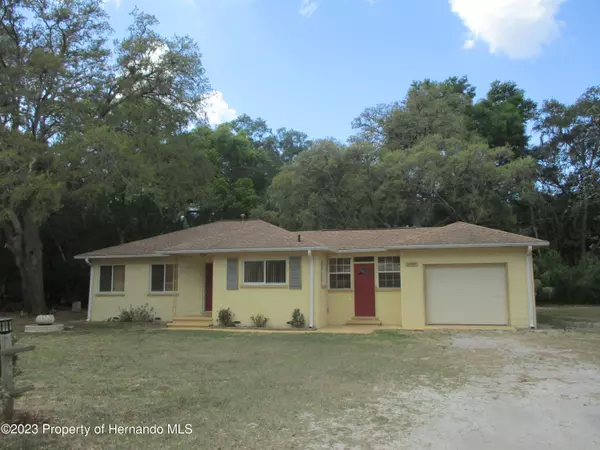 1147 Lincoln, Masaryktown, FL 34604