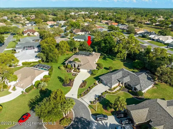 9422 Cobbler, Weeki Wachee, FL 34613