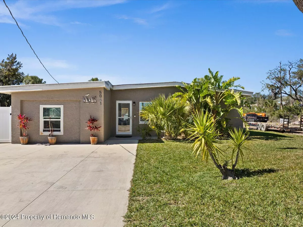 Hernando Beach, FL 34607,5041 Maplewood