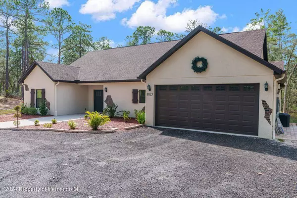 Weeki Wachee, FL 34613,8825 Clarita