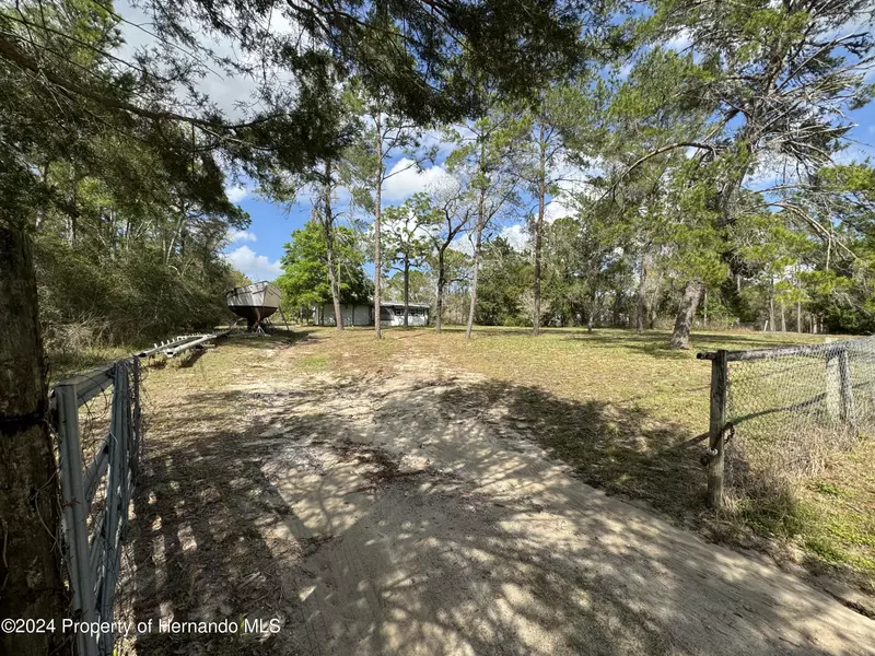 15433 Highfield, Brooksville, FL 34604