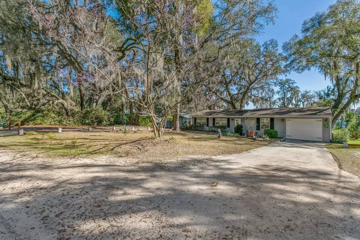 Interlachen, FL 32148,844 Lake Shore Ter