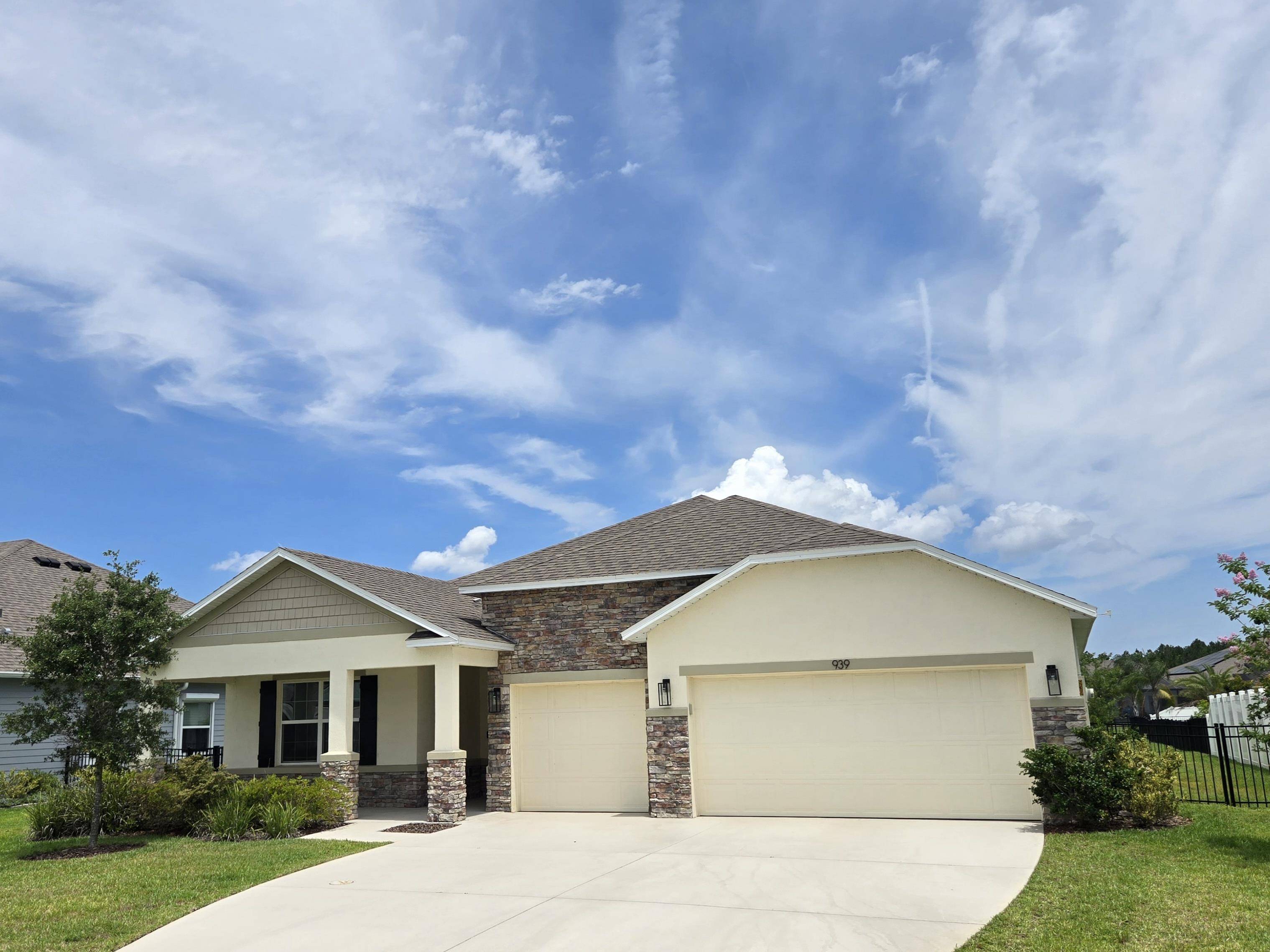 939 Ocean Jasper Dr, St Augustine, FL 32086
