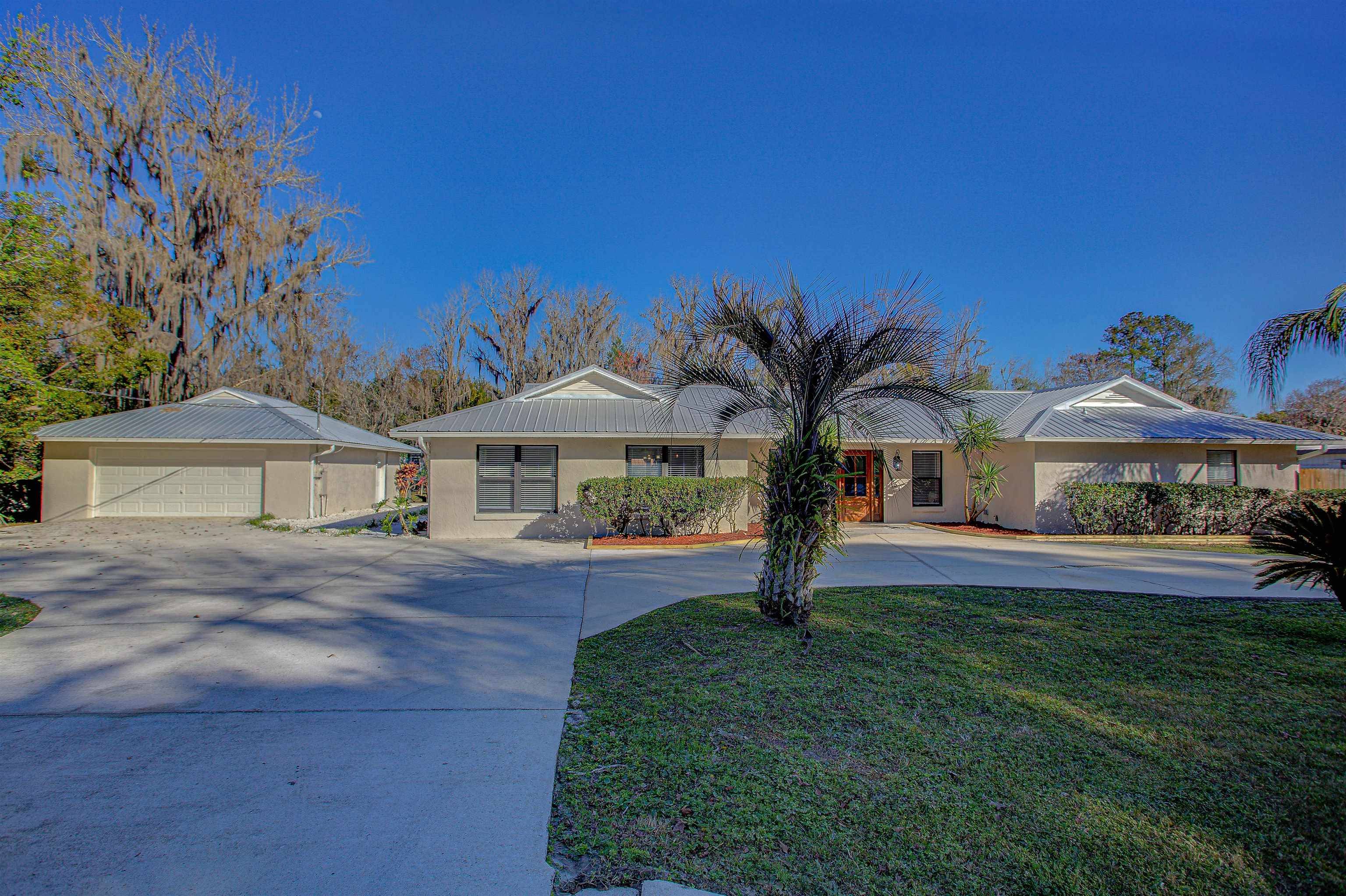 151 Park Dr, Satsuma, FL 32189