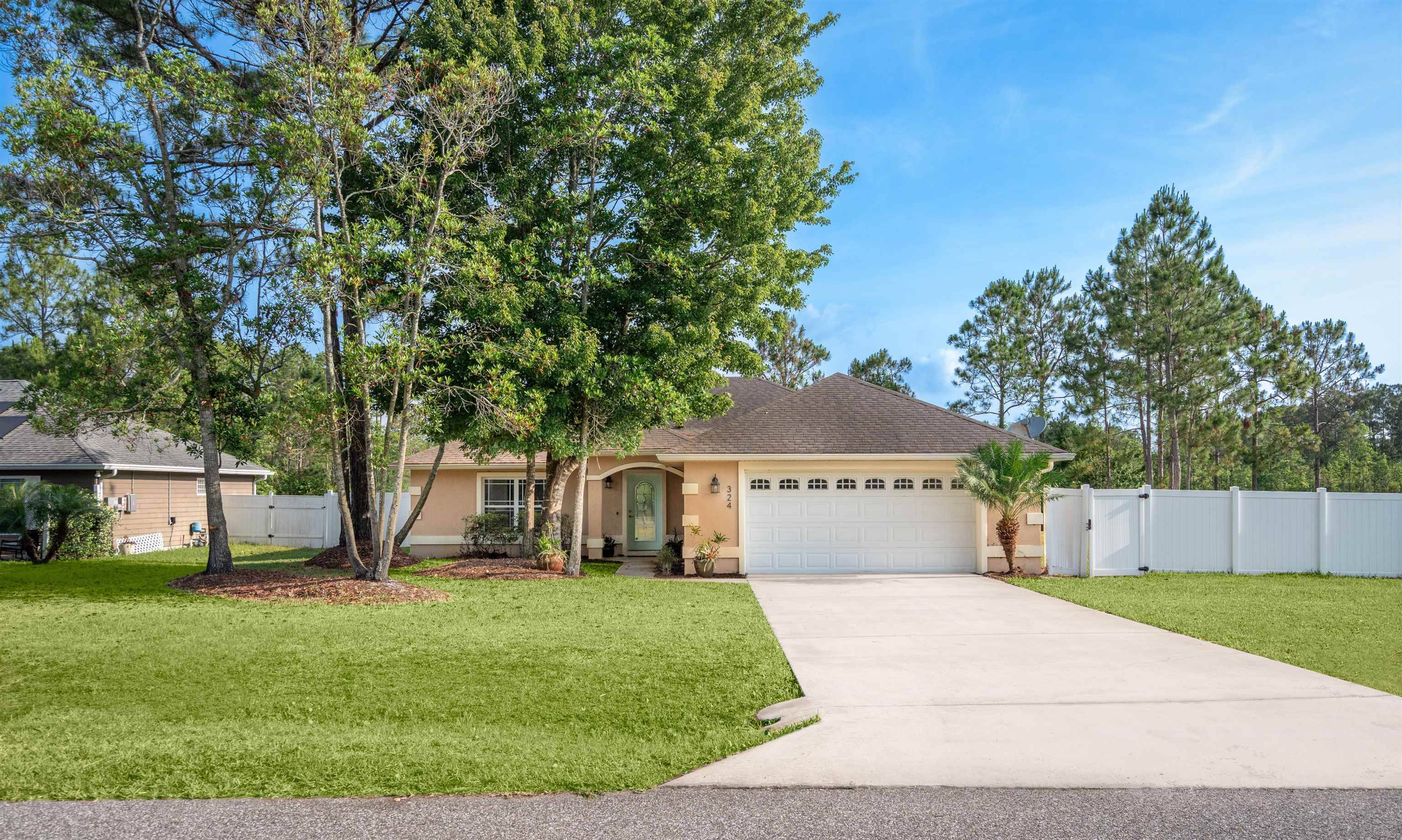 324 Crystal Lake Drive, St Augustine, FL 32084
