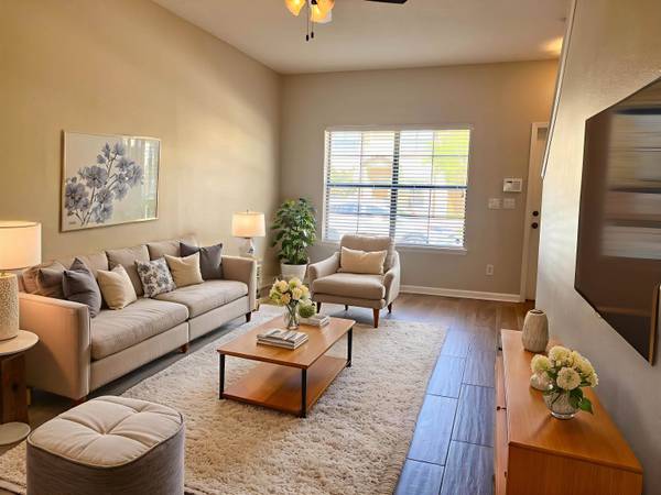 613 W Drake Bay Terr, St Augustine, FL 32084-2563