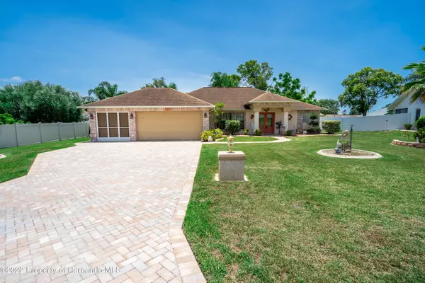 Spring Hill, FL 34606,8174 Winding Oak