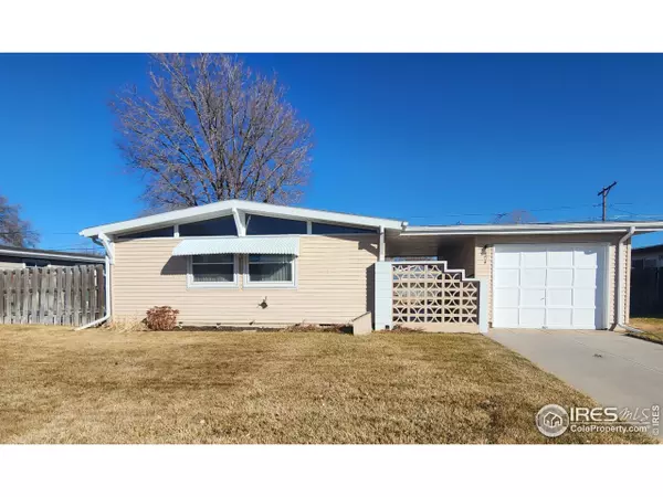 304 Delaware St, Sterling, CO 80751