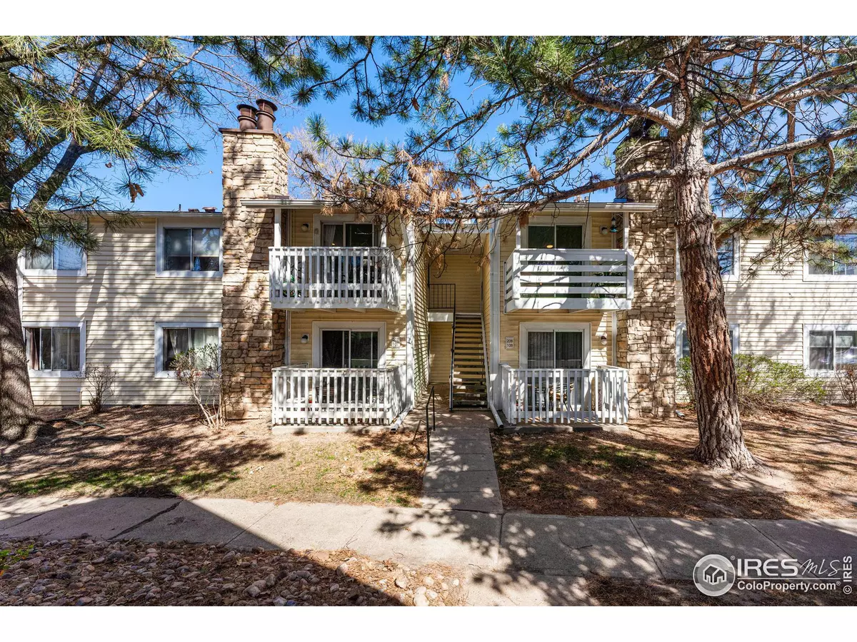 Denver, CO 80247,8555 Fairmount Dr #208