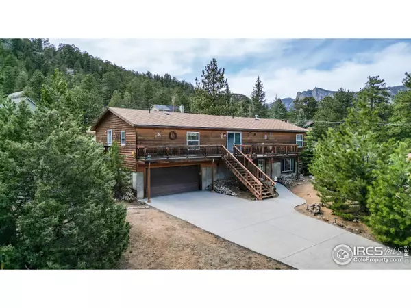 575 Chapin Ln, Estes Park, CO 80517