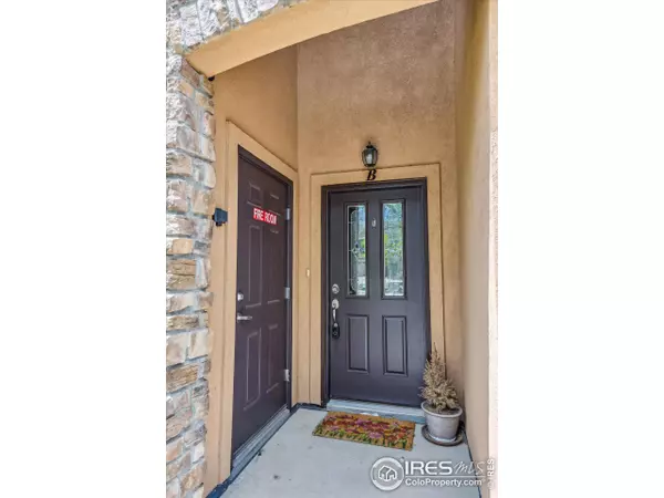 Longmont, CO 80504,2321 Calais Dr #15B