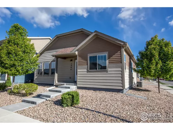 1204 Hummingbird Cir, Longmont, CO 80501