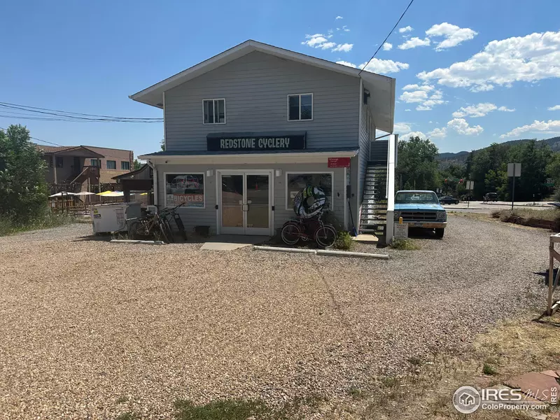 454 Main St, Lyons, CO 80540