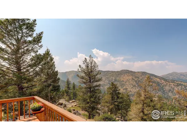 Boulder, CO 80302,92 Hillside Ct