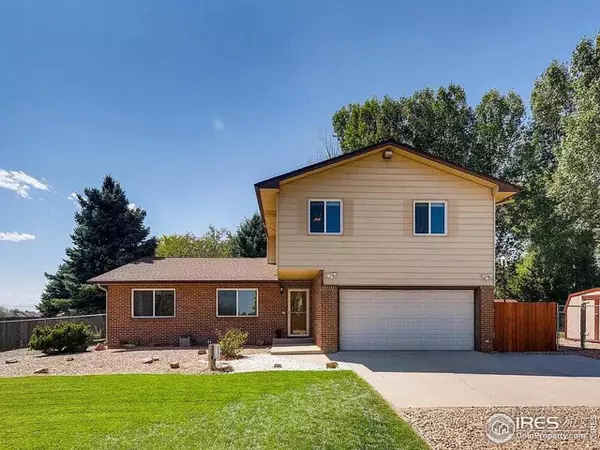 12649 Woodland Dr, Longmont, CO 80504