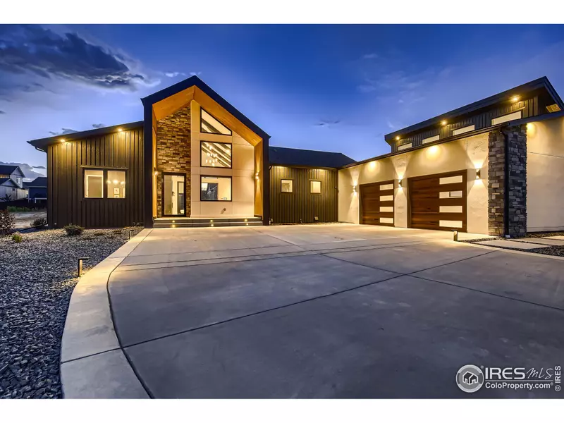 2000 Seasons Dawn Ct, Windsor, CO 80550