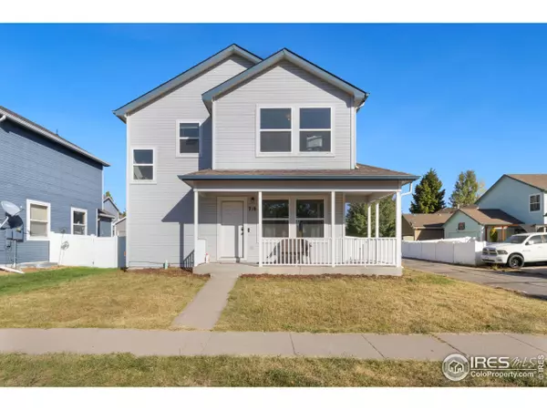 718 Blue Azurite Ave, Loveland, CO 80537