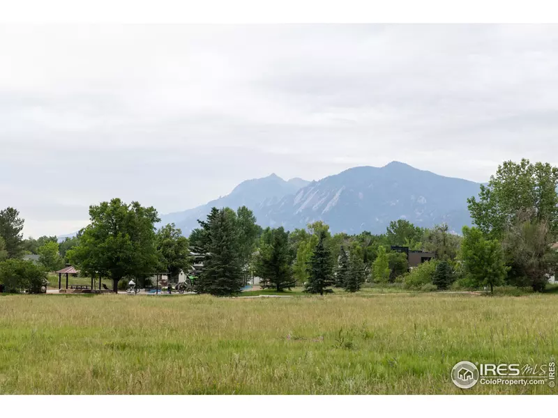 1675 Upland Ave, Boulder, CO 80304